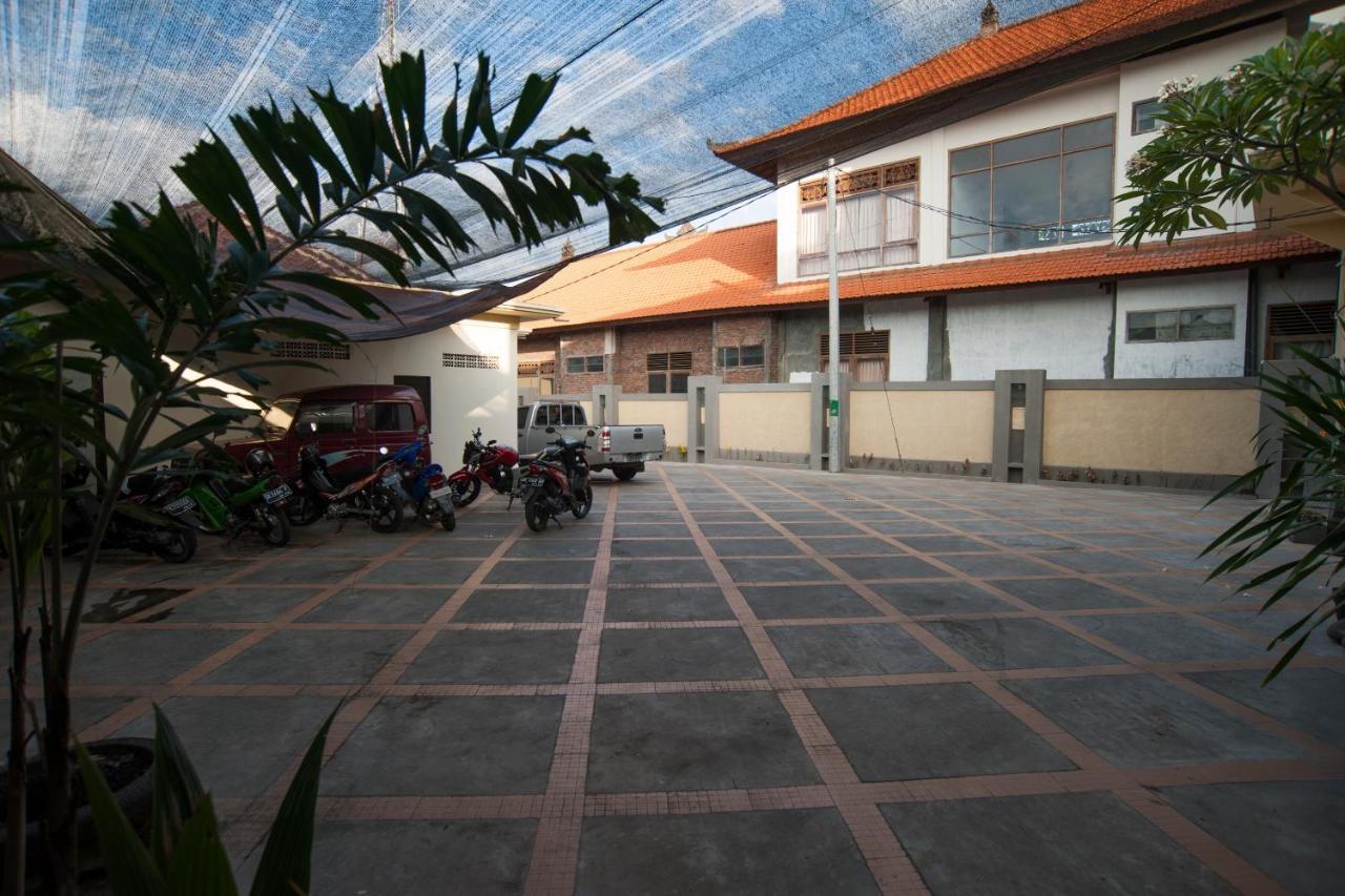 OYO 90058 Pondok Seruni Denpasar Exterior foto